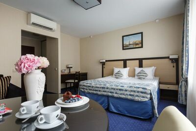 Фотография номера гостиницы Статский Советник