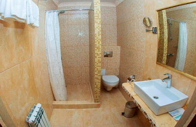 Фотография номера гостиницы Гранд Отель и СПА Майкоп