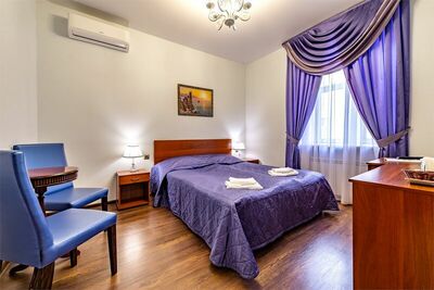 Фотография номера гостиницы Времена Года