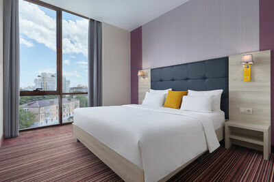 Фотография номера гостиницы Golden Tulip Краснодар