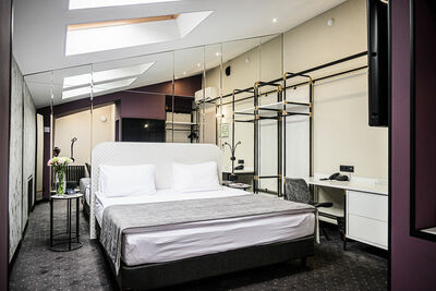 Фотография номера гостиницы Статский Советник Кустарный