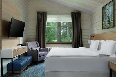 Фотография номера гостиницы Cosmos Коллекшн Изумрудный лес