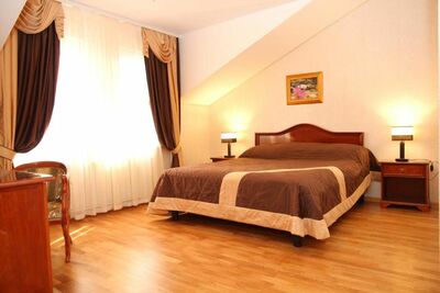 Фотография номера гостиницы Четыре короны