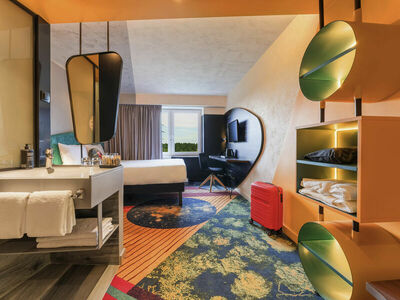 Фотография номера гостиницы Ibis стайлс Челябинск