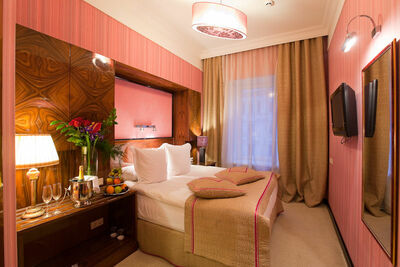 Фотография номера гостиницы Золотой треугольник