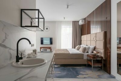 Фотография номера гостиницы V Отель и Руфтоп Лаунж