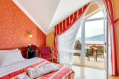 Фотография номера гостиницы Богема Премиум