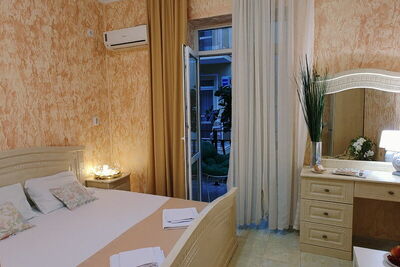 Фотография номера гостевого дома Золотой берег