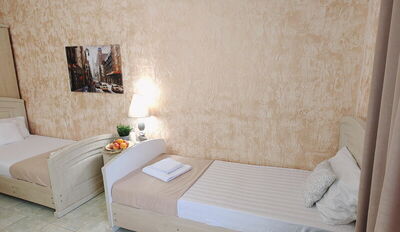 Фотография номера гостевого дома Золотой берег