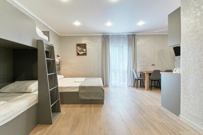 Фотография номера гостиницы Тройка