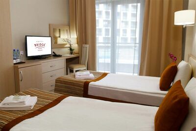 Фотография номера гостиницы Бридж Фемили Резорт