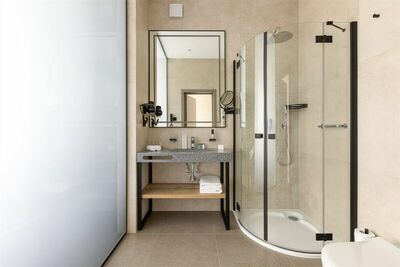 Фотография номера гостиницы Бэрри Хотел энд Спа