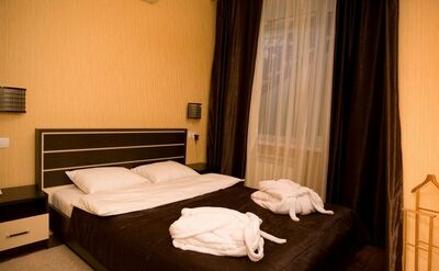 Фотография номера гостиницы Ночной квартал