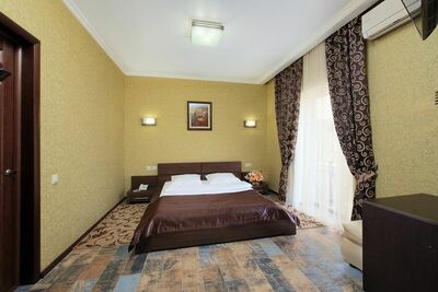 Фотография номера гостиницы Ночной квартал