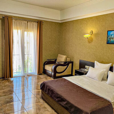 Фотография номера гостиницы Ночной квартал