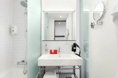 Фотография номера гостиницы AZIMUT Тульская Москва