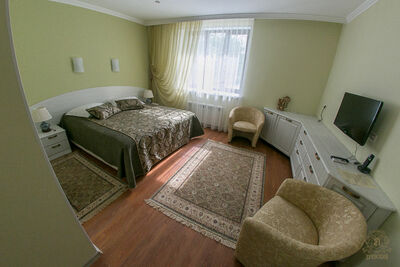 Фотография номера гостиницы Зуевский