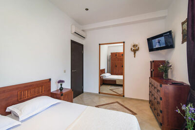 Фотография номера мини отеля Вилла Онейро