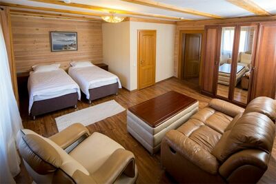 Фотография номера гостиницы Крестовая падь