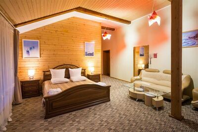 Фотография номера гостиницы Крестовая падь