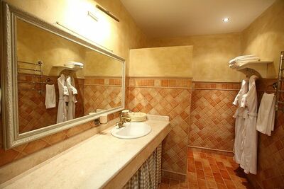 Фотография номера гостиницы Империал Абрау-Дюрсо