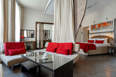 Фотография номера гостиницы Невский форум